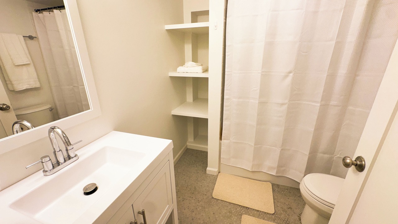 Photo of Bathroom in Laurelhurst