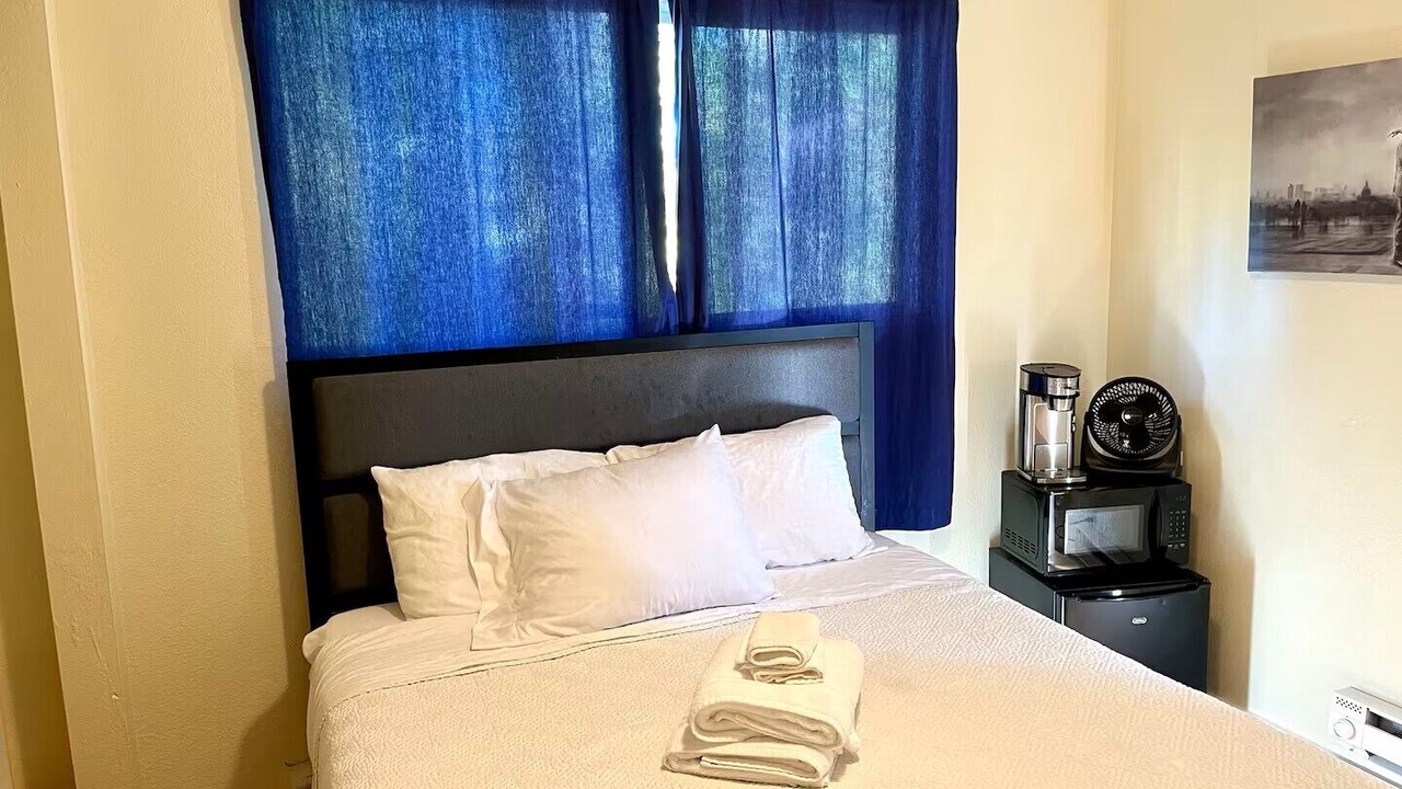 Photo of Bedroom in Alderwood Manor
