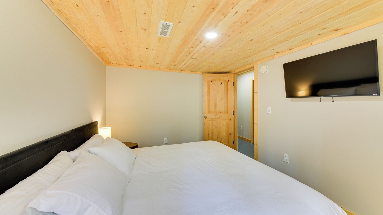Photo of Bedroom in Kettle Falls