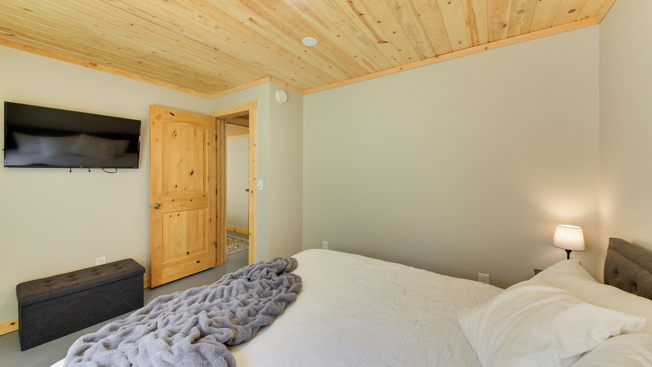 Photo of Bedroom in Kettle Falls