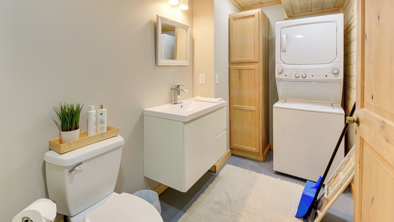 Photo of Bathroom in Kettle Falls