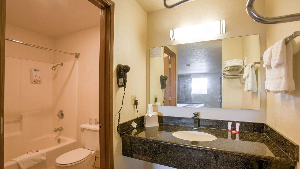 Photo of Bathroom in Woodland