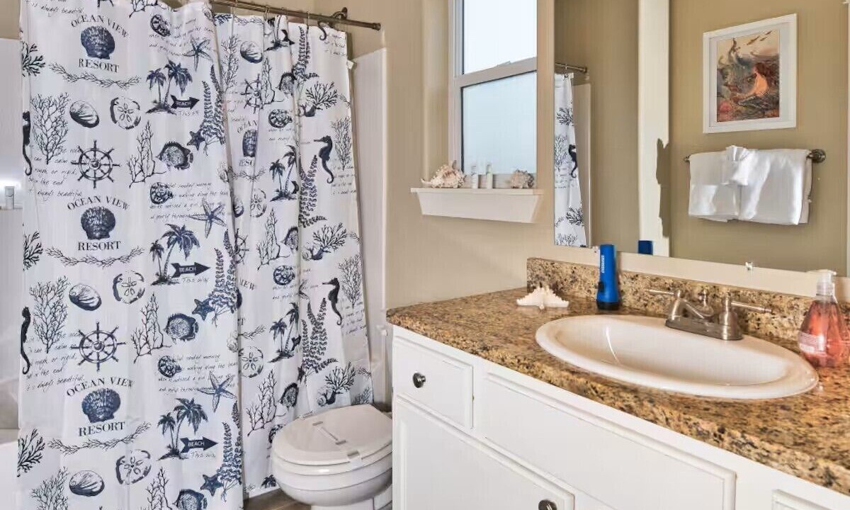 Photo of Bathroom in Ocean Shores