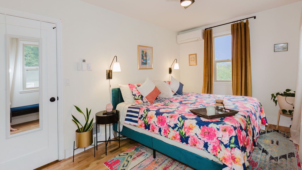 Photo of Bedroom in Kingston