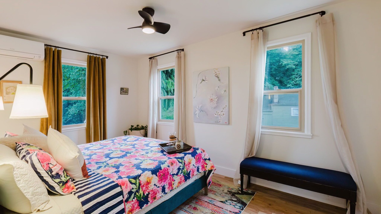 Photo of Bedroom in Kingston
