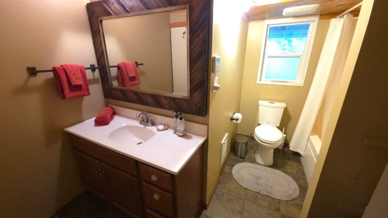 Photo of Bathroom in Point Roberts