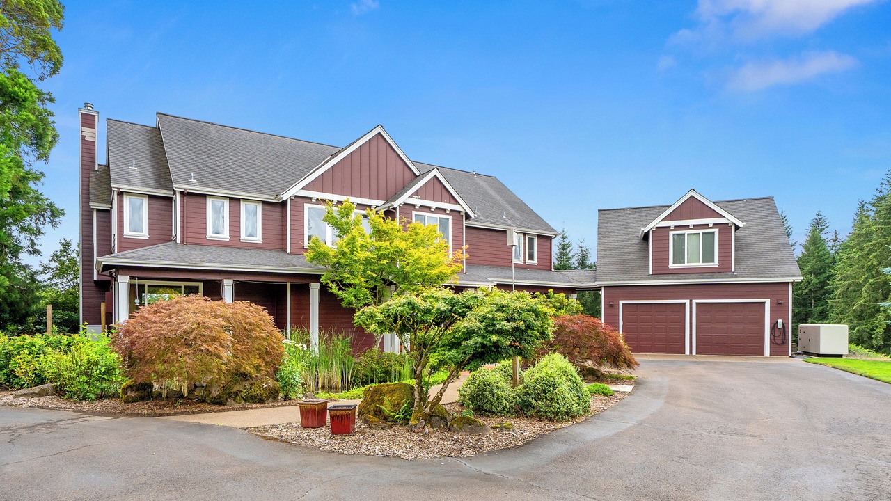Photo of Outdoor in Ladd Hill