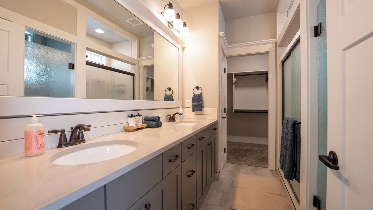 Photo of Bathroom in Eagle