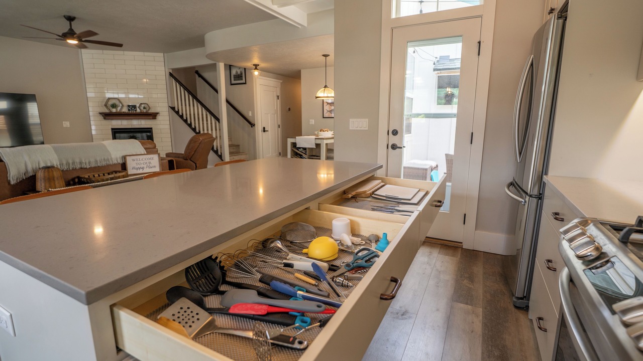 Photo of Livingroom in Eagle