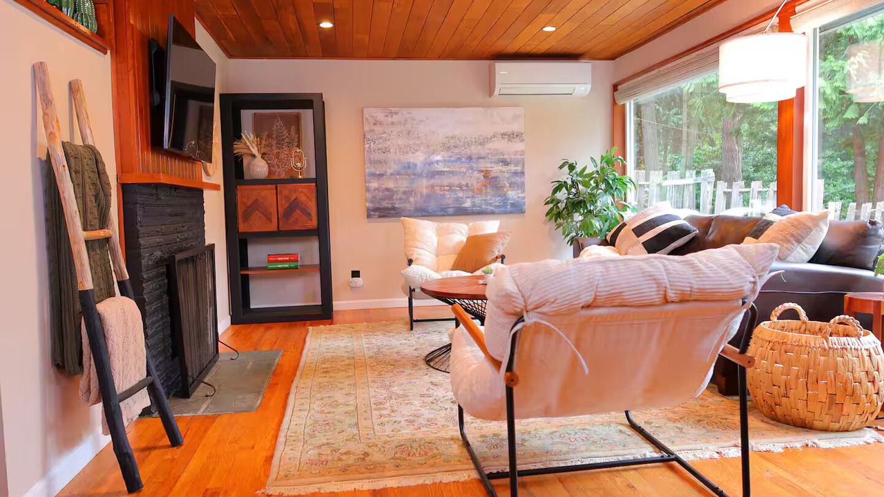 Photo of Livingroom in North City
