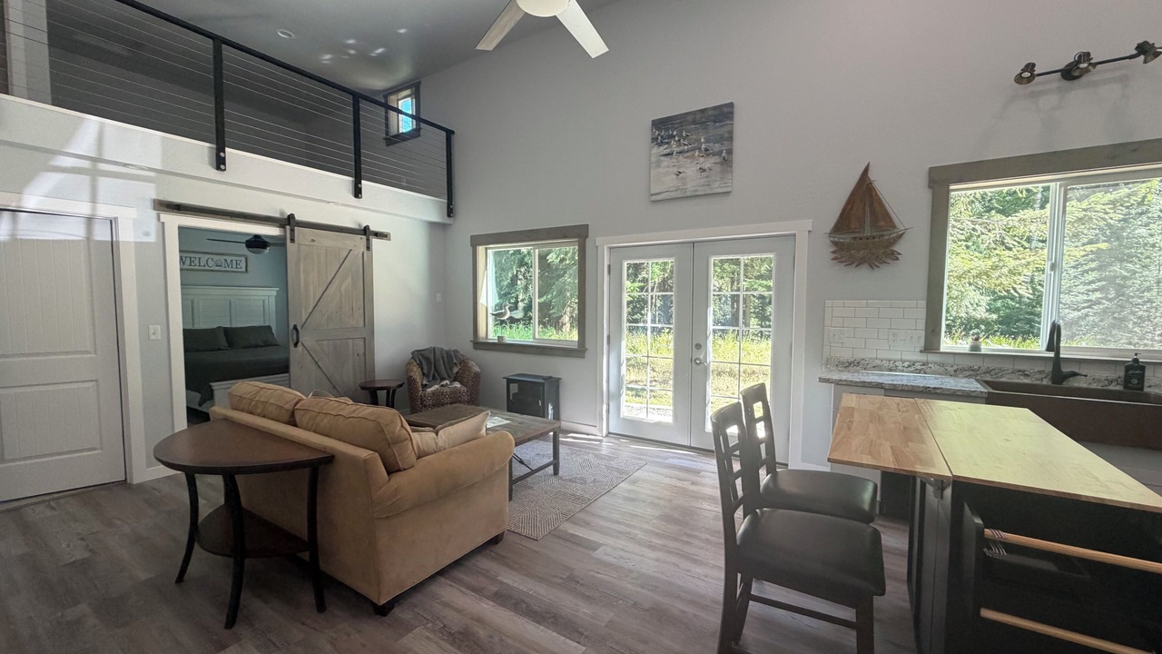 Photo of Livingroom in Sagle