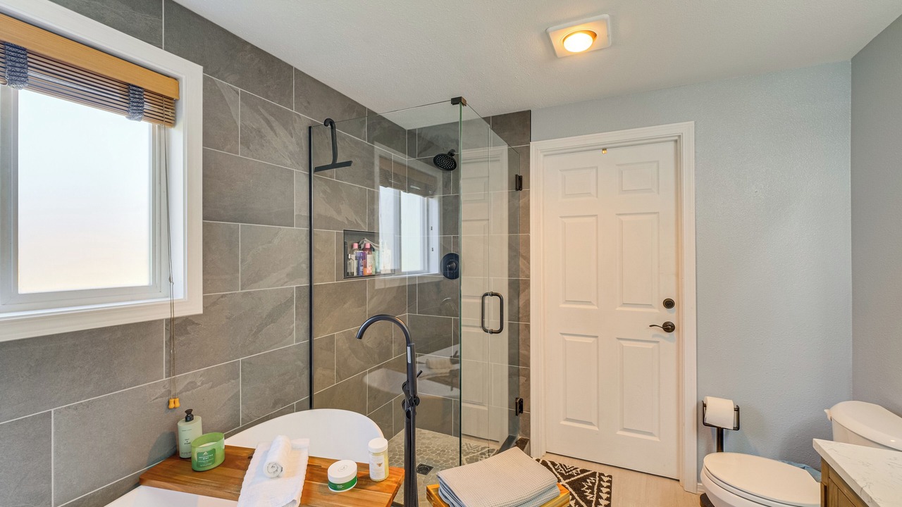 Photo of Bathroom in Moxee