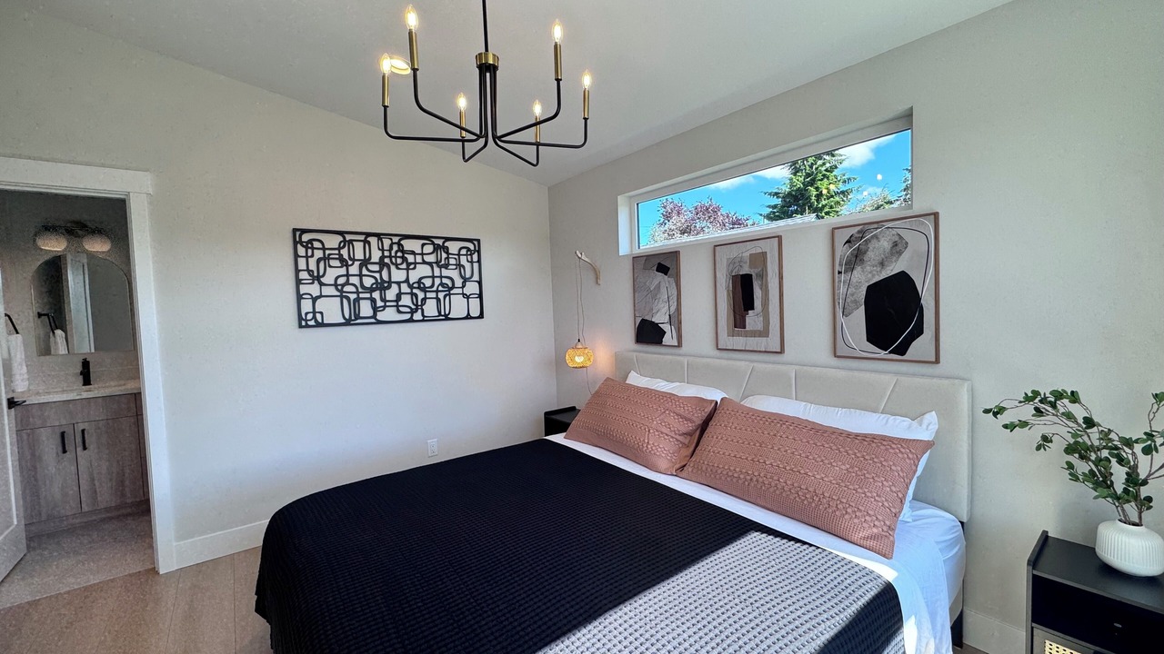 Photo of Bedroom in Delridge