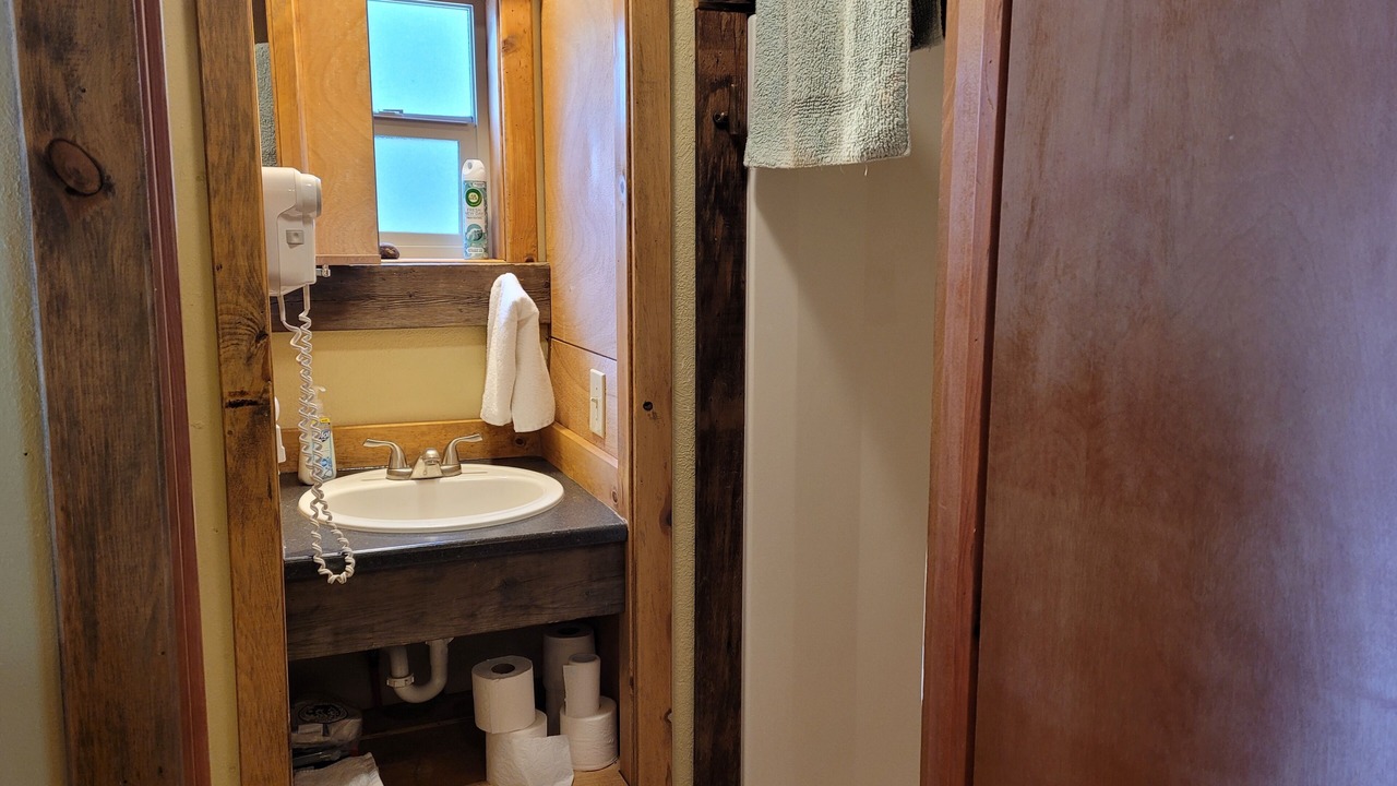 Photo of Bathroom in Mazama
