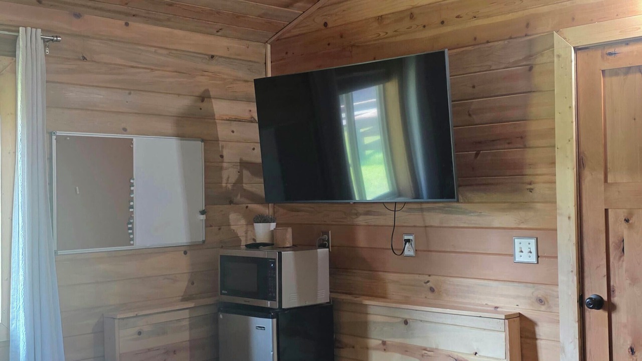 Photo of Bedroom in Plains