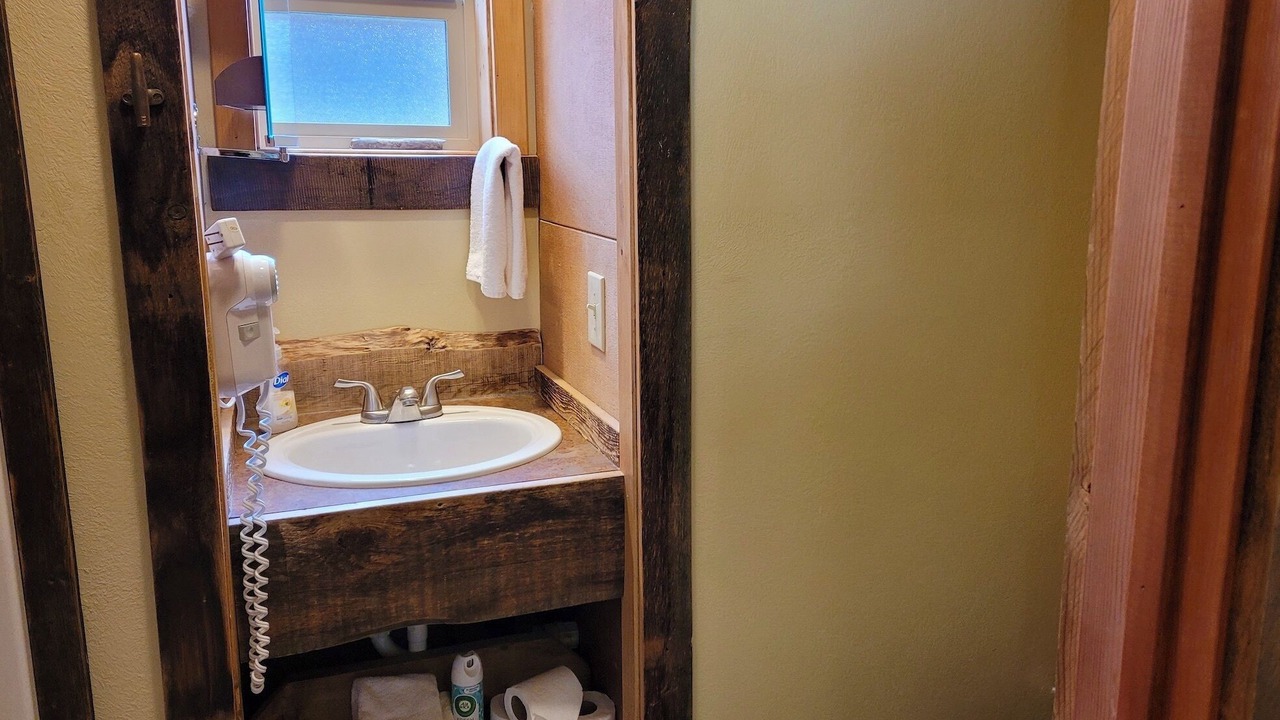 Photo of Bathroom in Mazama