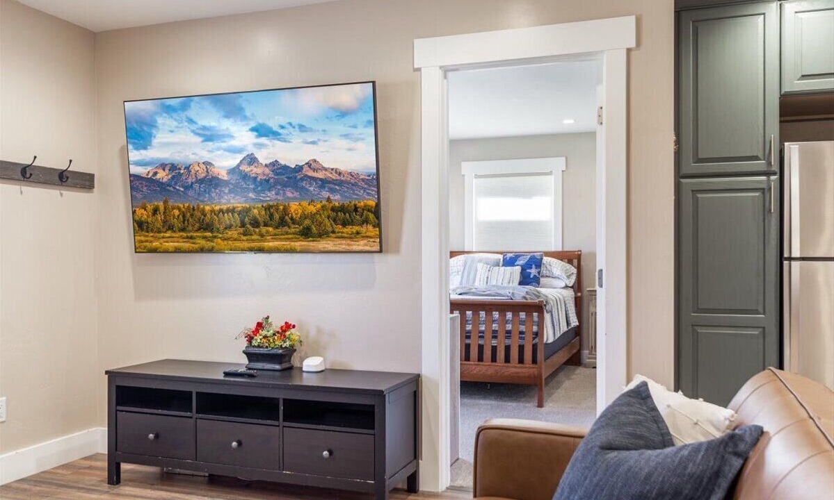 Photo of Others in Leigh Creek Estates