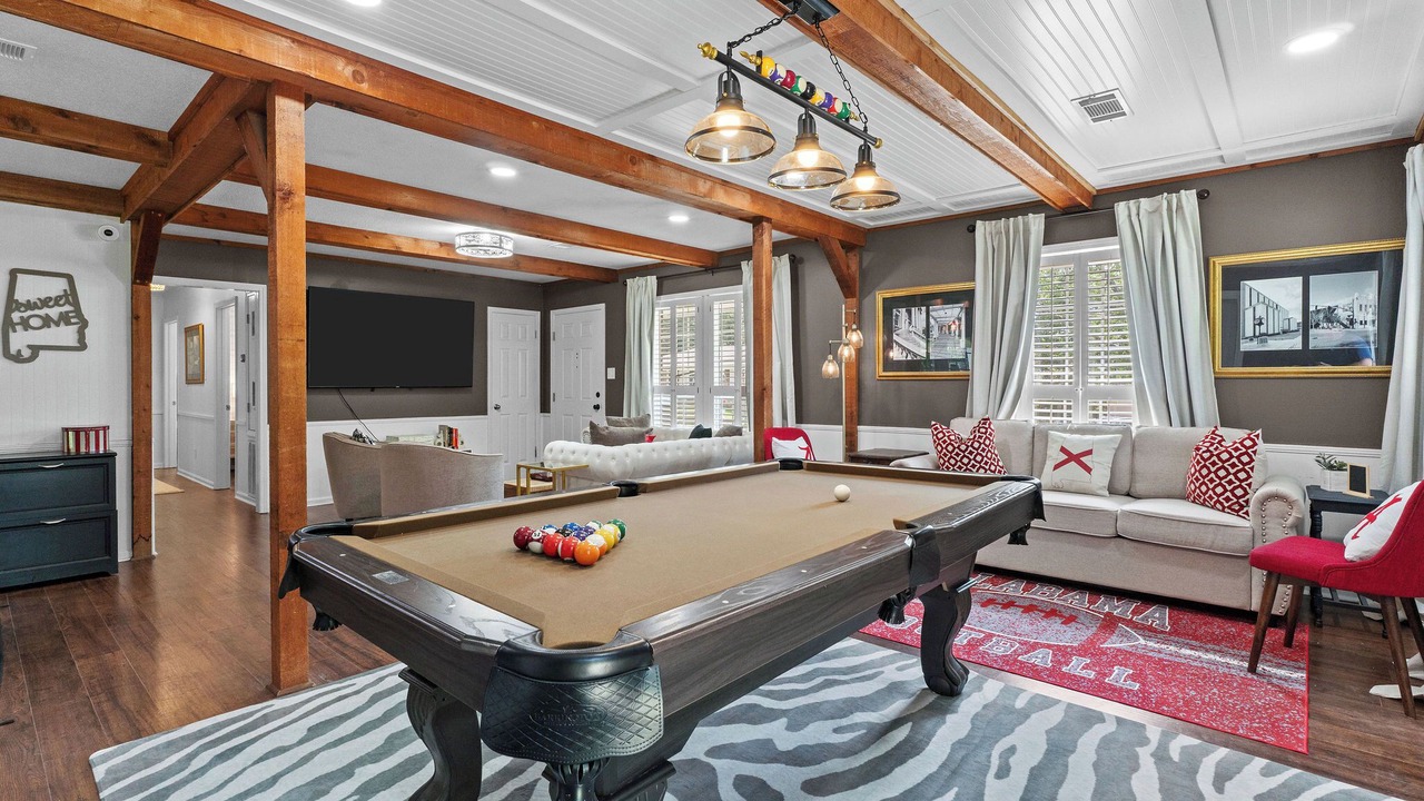 Photo of Bedroom in Northport