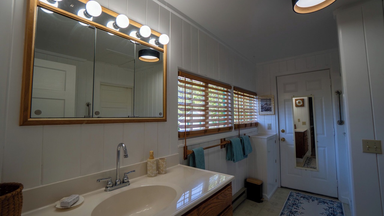 Photo of Bathroom in Fort Klamath