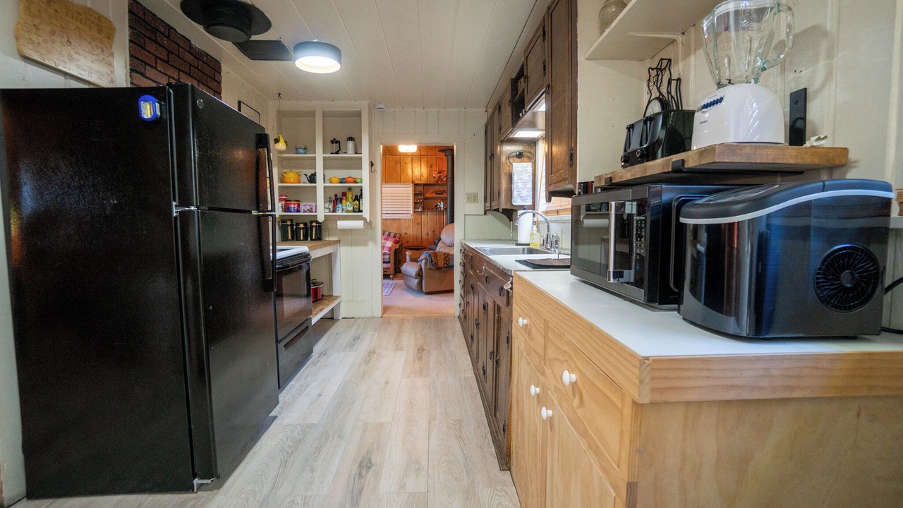 Photo of Kitchen in Fort Klamath