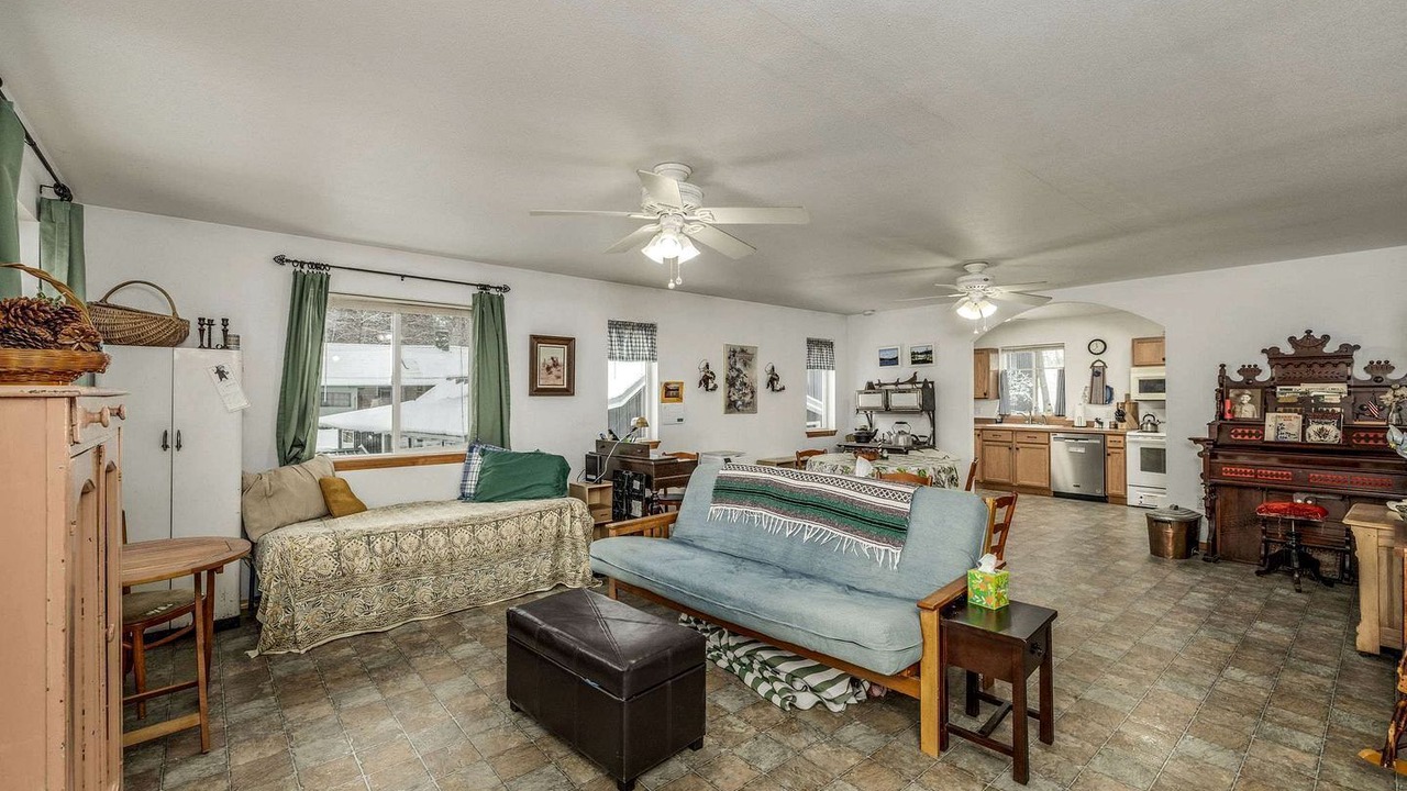 Photo of Livingroom in Rathdrum