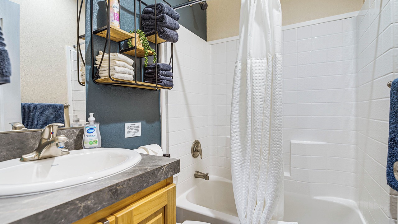 Photo of Bathroom in Beaver