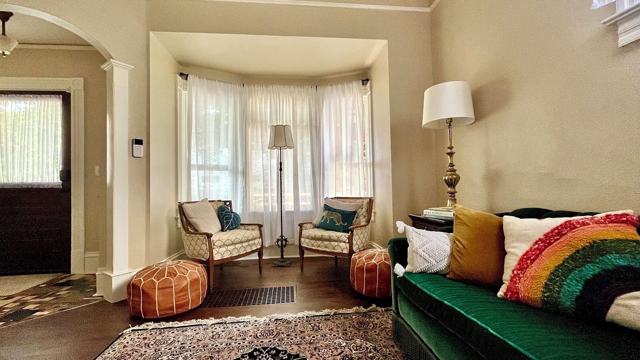 Photo of Livingroom in Eliot
