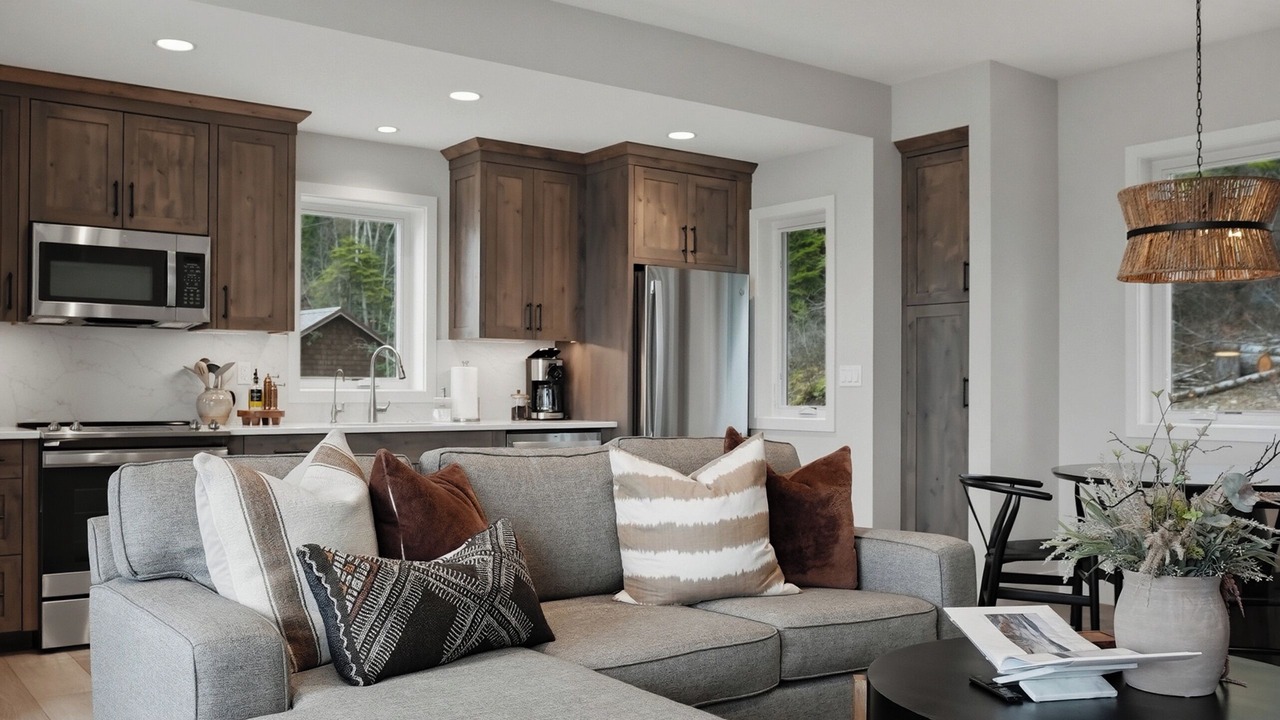 Photo of Livingroom in Harrison