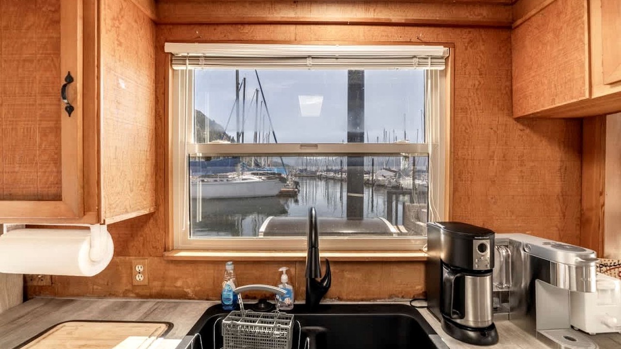 Photo of Kitchen in Bayview