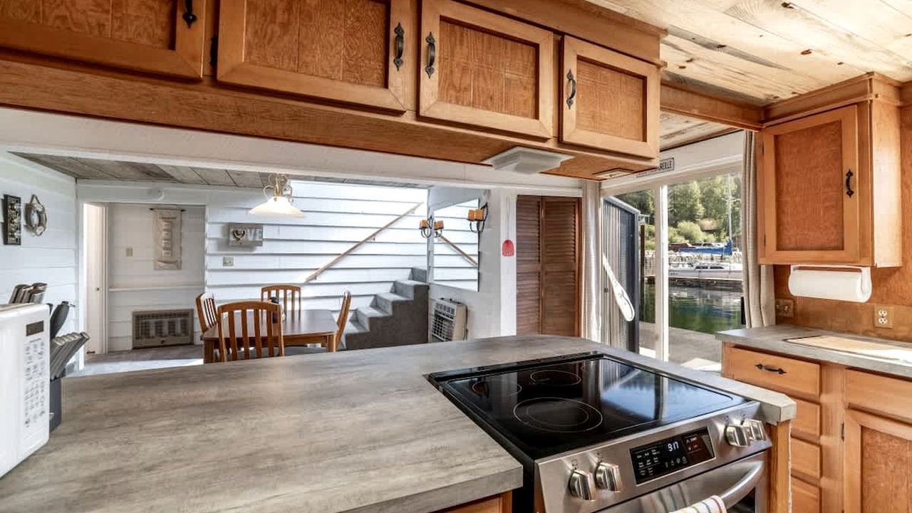 Photo of Kitchen in Bayview