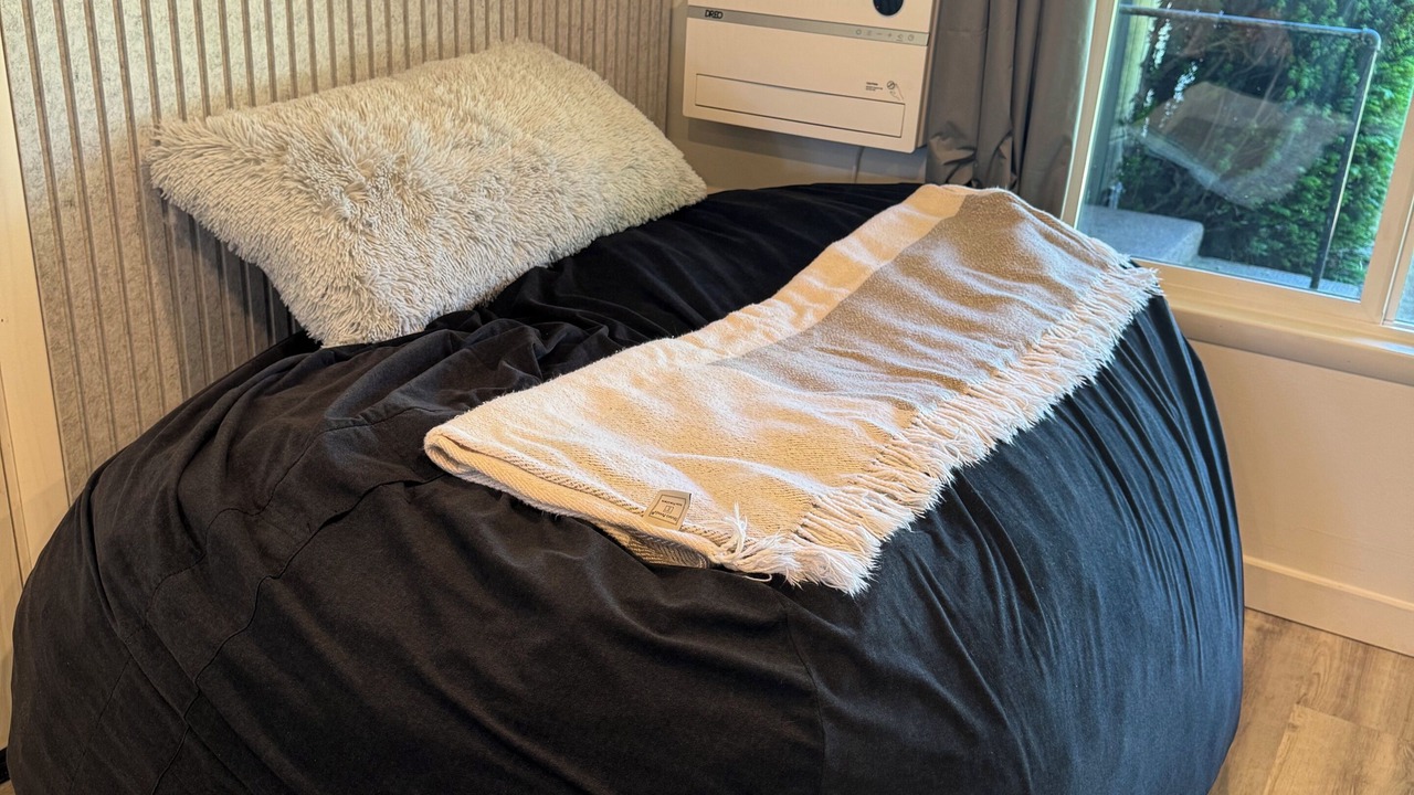 Photo of Bedroom in Oakridge
