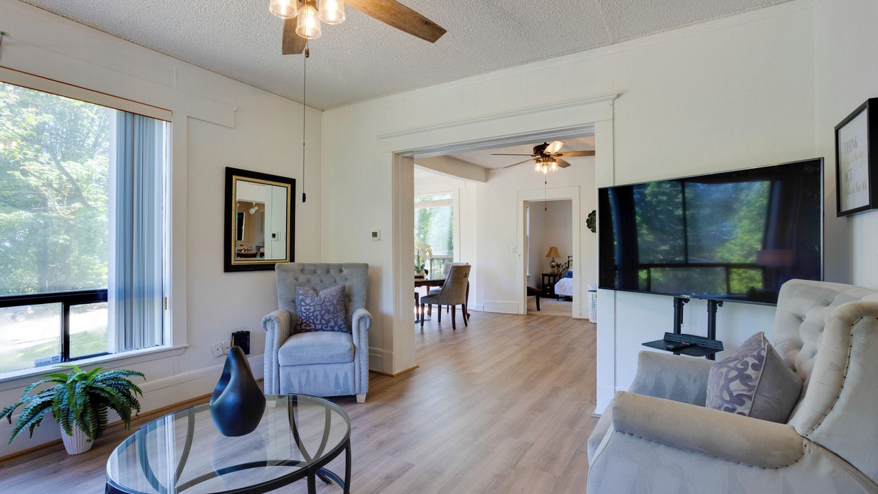 Photo of Livingroom in Mid-Beacon Hill