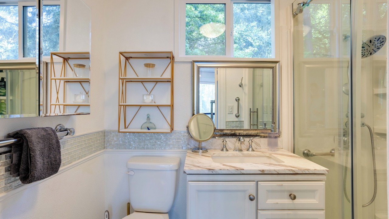 Photo of Bathroom in Mid-Beacon Hill
