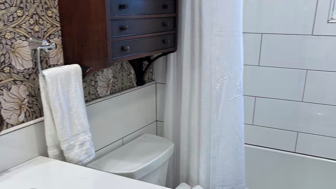 Photo of Bathroom in Cottage Grove