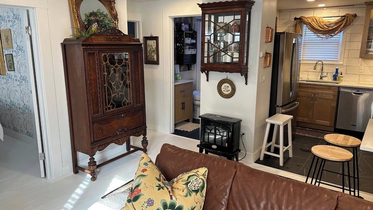 Photo of Livingroom in Cottage Grove