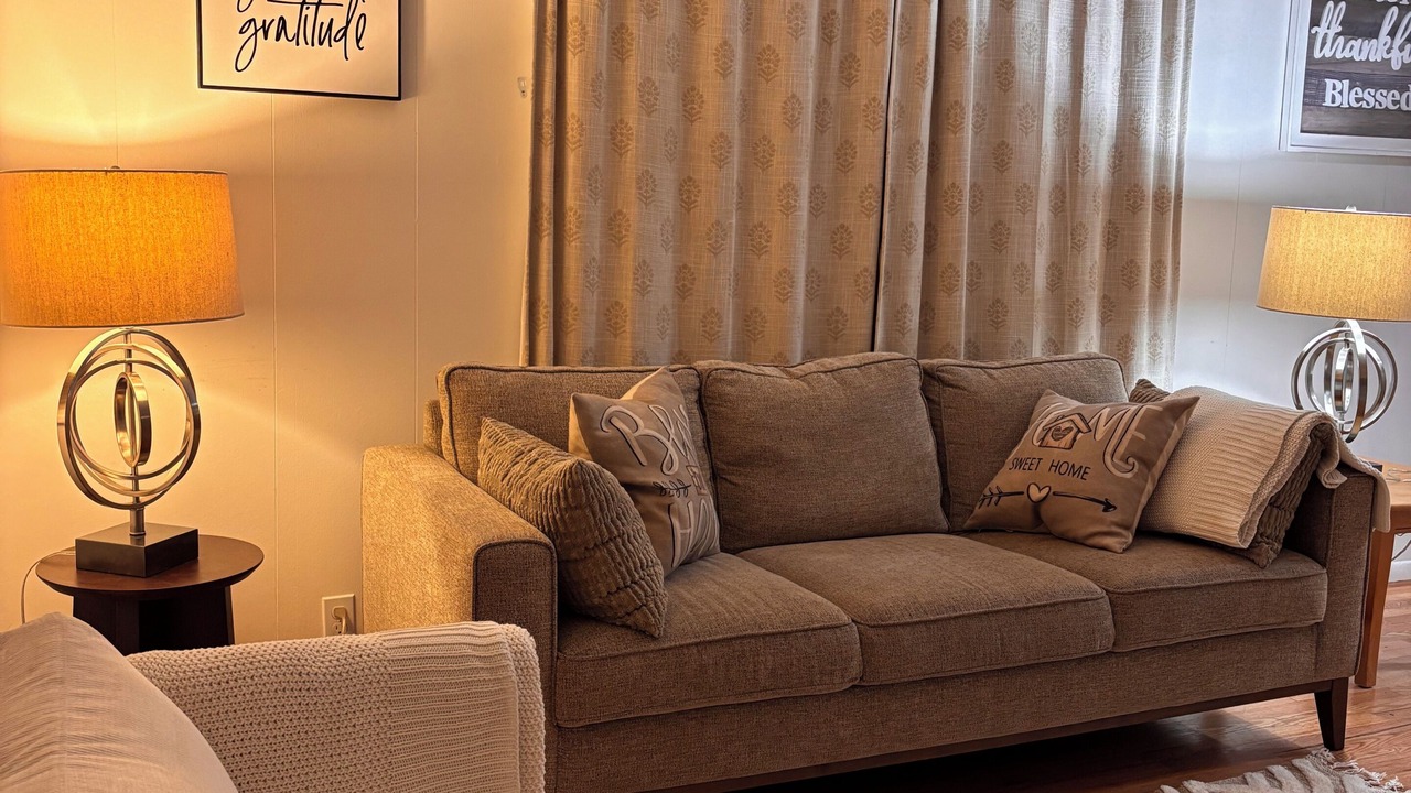 Photo of Livingroom in Longview