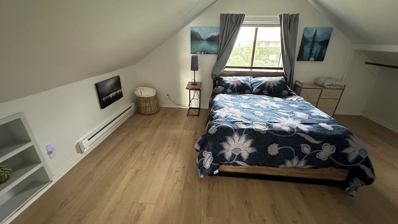 Photo of Bedroom in Everett