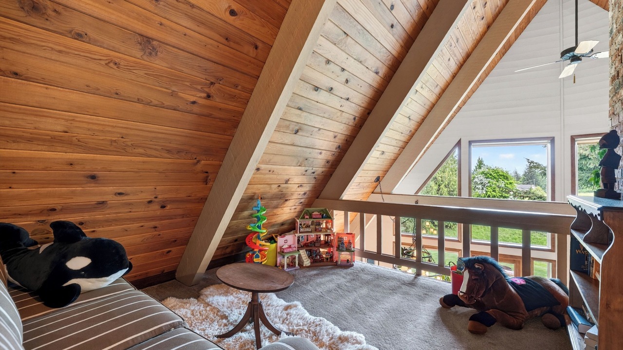 Photo of Bedroom in Clinton