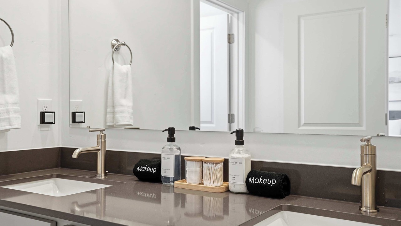 Photo of Bathroom in Eagle