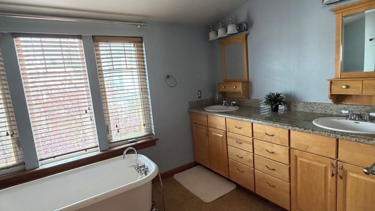 Photo of Bathroom in Atlantic
