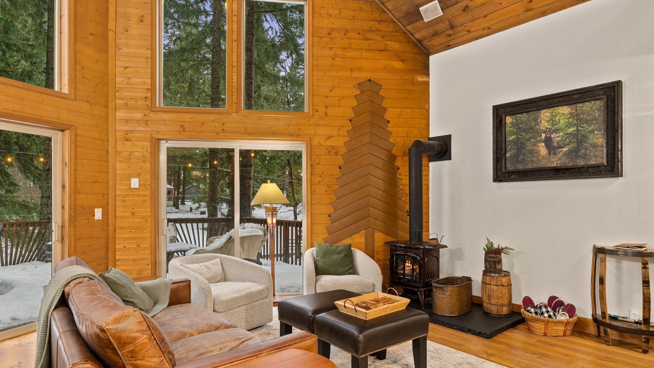 Photo of Livingroom in Cle Elum