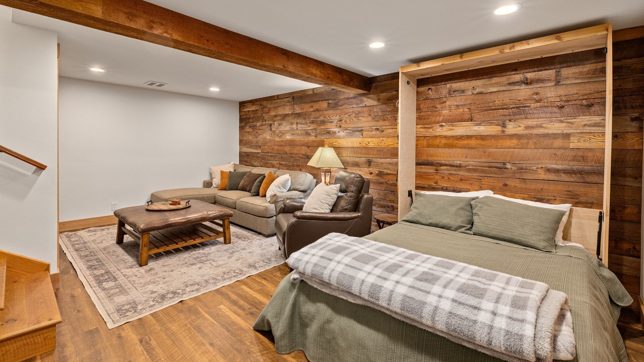 Photo of Bedroom in Cle Elum