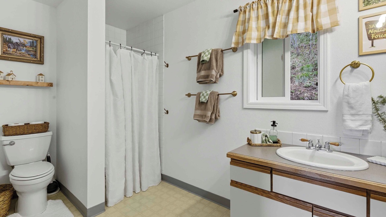 Photo of Bathroom in Mountain Home