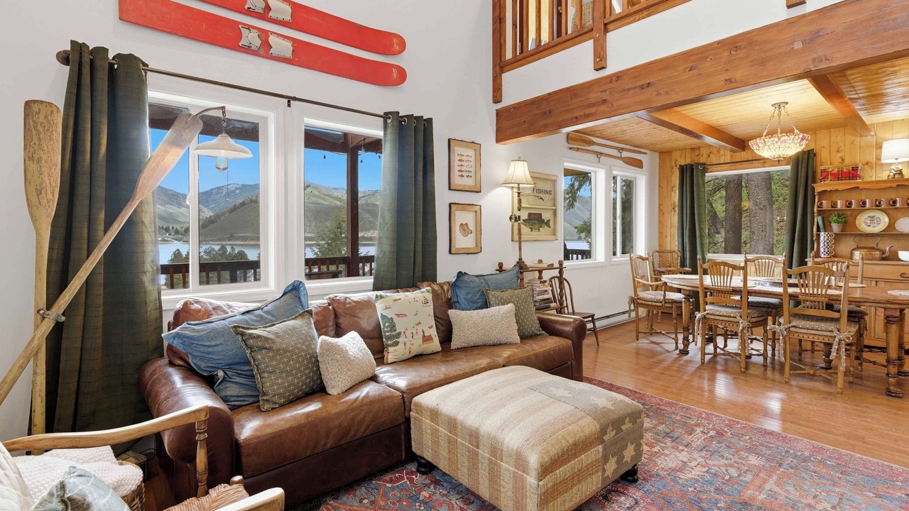 Photo of Livingroom in Mountain Home