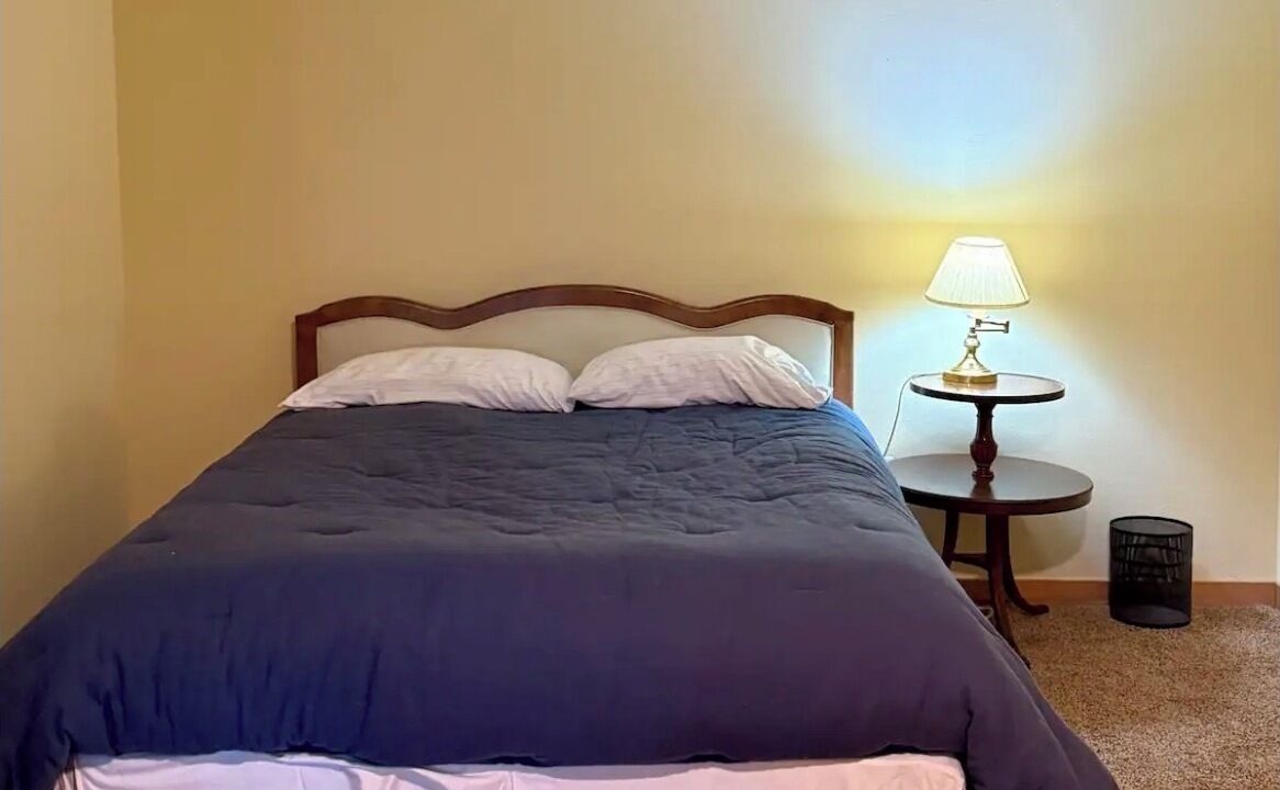 Photo of Bedroom in Manson