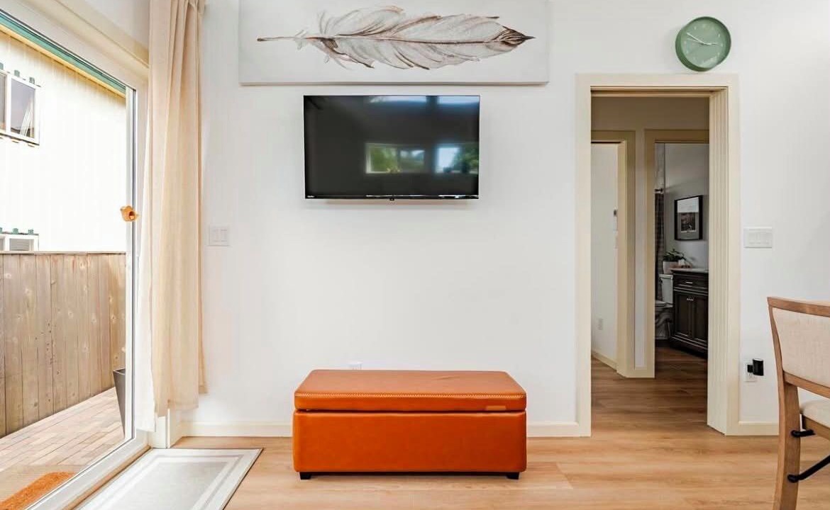 Photo of Livingroom in Monroe