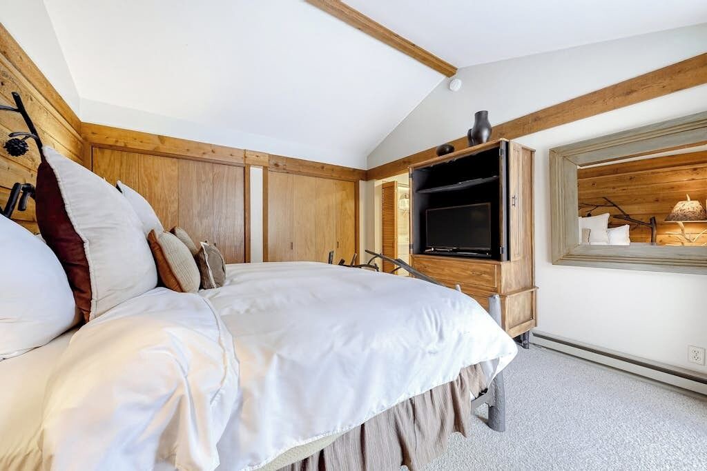 Photo of Bedroom in Jackson