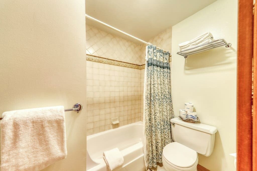 Photo of Bathroom in Elkhorn