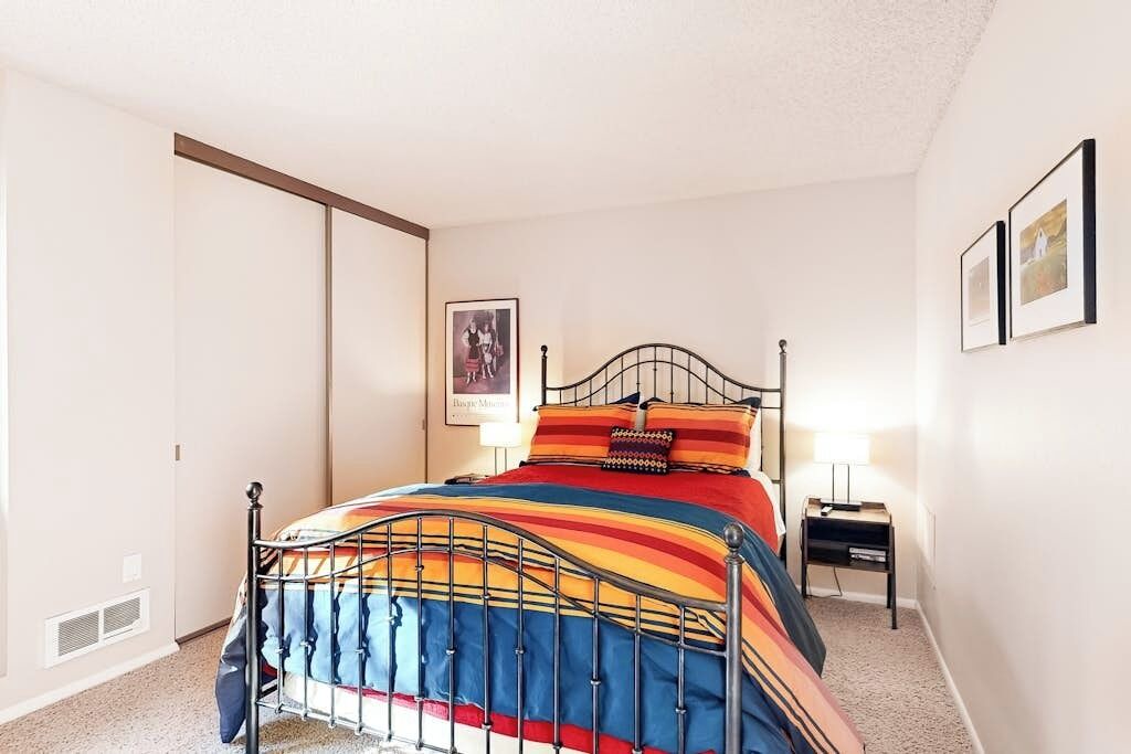 Photo of Bedroom in Elkhorn Village