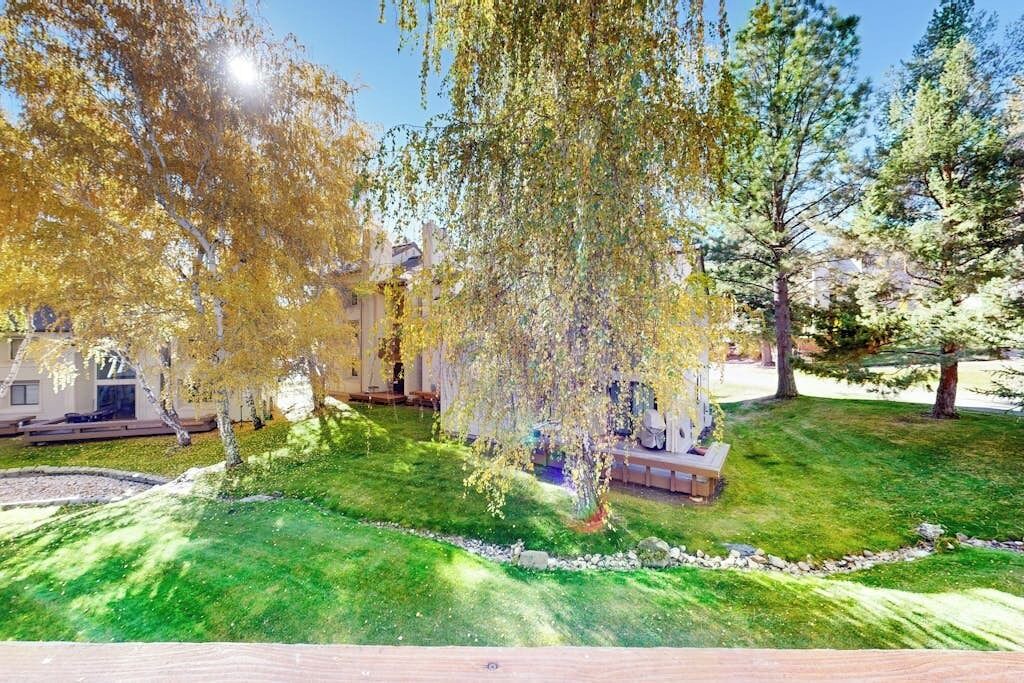 Photo of Outdoor in Elkhorn Village